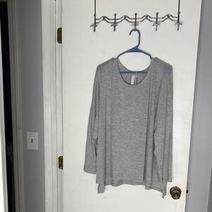 NWOT Joyspun Gray Long Sleeve Top